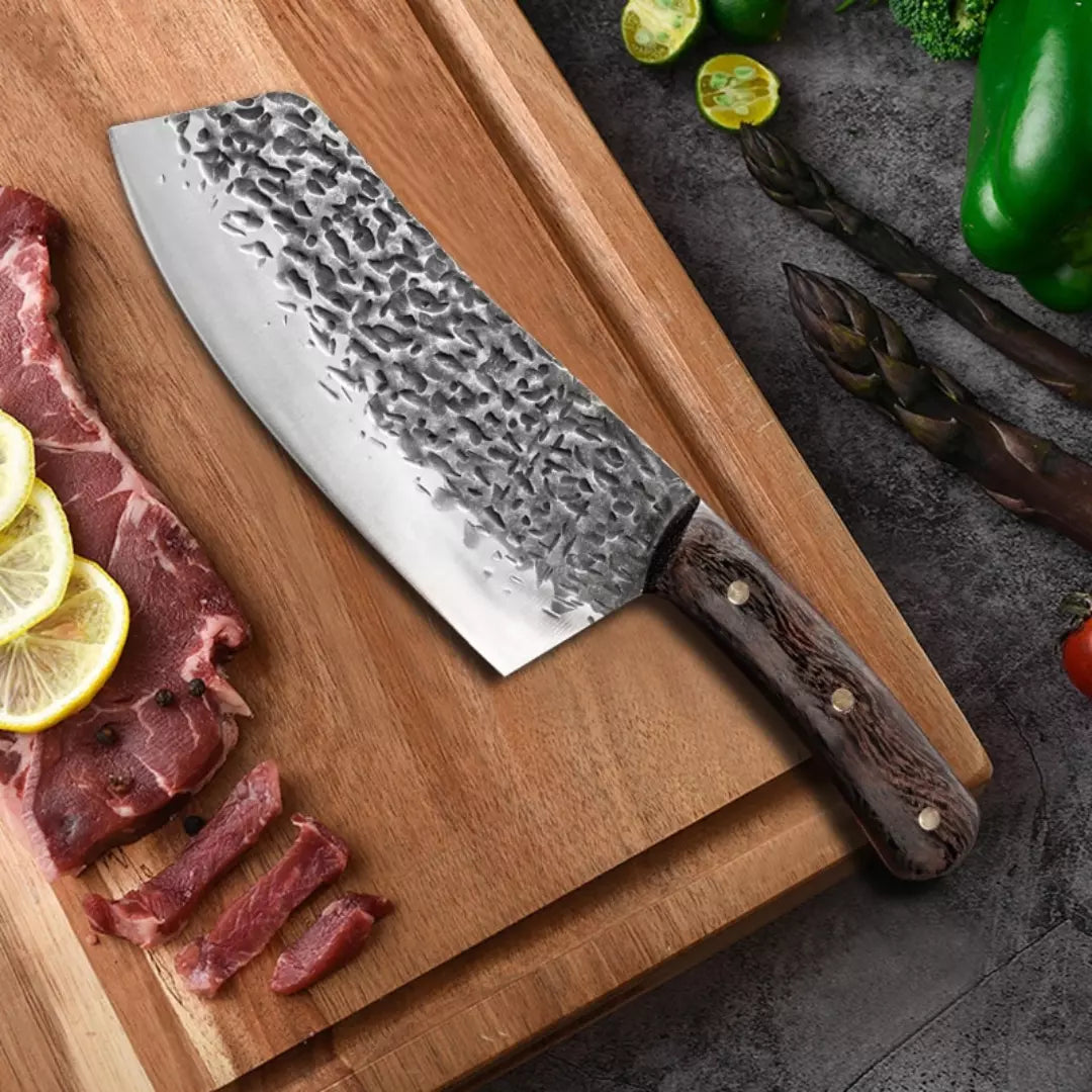 Hand-Forged Professional Knife • Mustang Atenas™